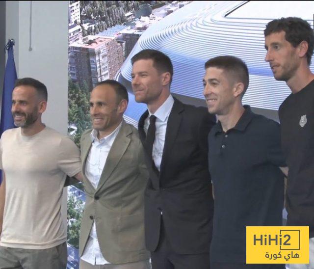 الصورة: أول ظهور لمساعدي ألونسو في مؤتمر تم تقديمه إلى ريال مدريد