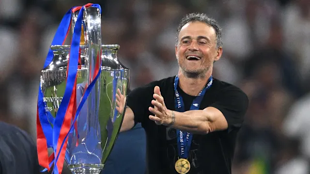 يشيد ألفارو بينيتو لويس إنريكي بنجاح مع باريس سانت -جيرمين